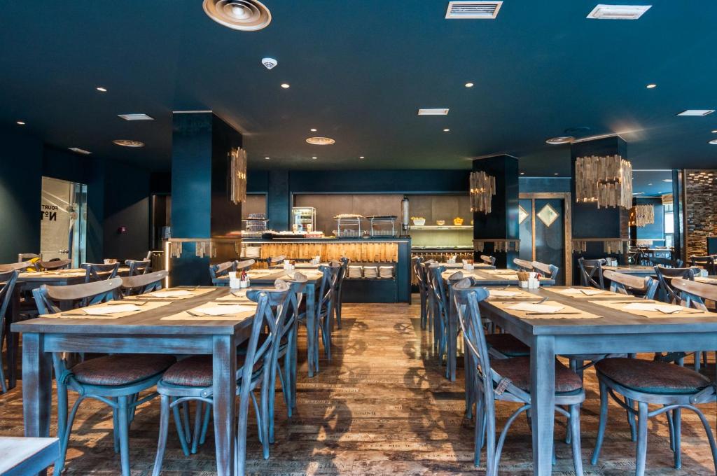 N&ordm;14 Fourteen Restaurant – detalle sala