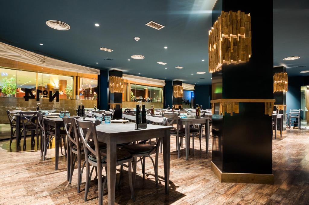 N&ordm;14 Fourteen Restaurant – decoraci&oacute;n
